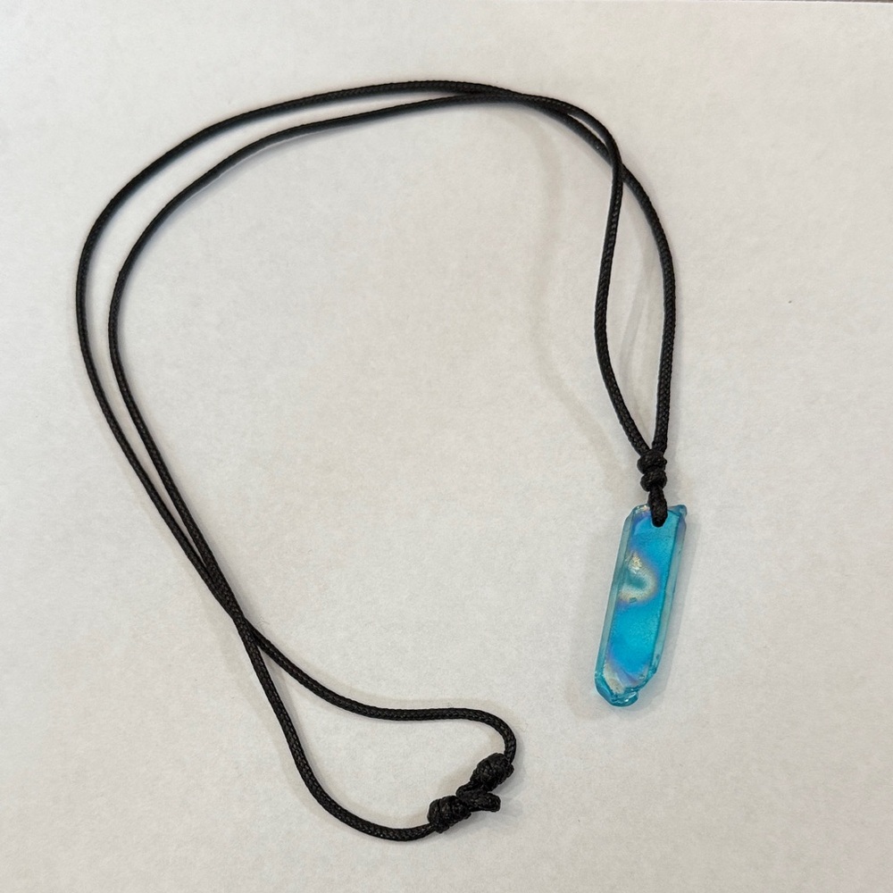 Angel Aura Crystal pendant Necklace